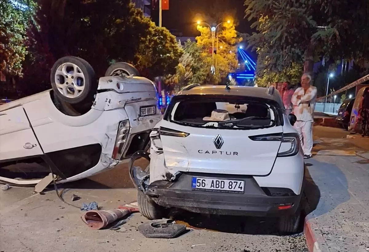 Siirt'te Kaza Sonucu 5 Kişi Yaralı