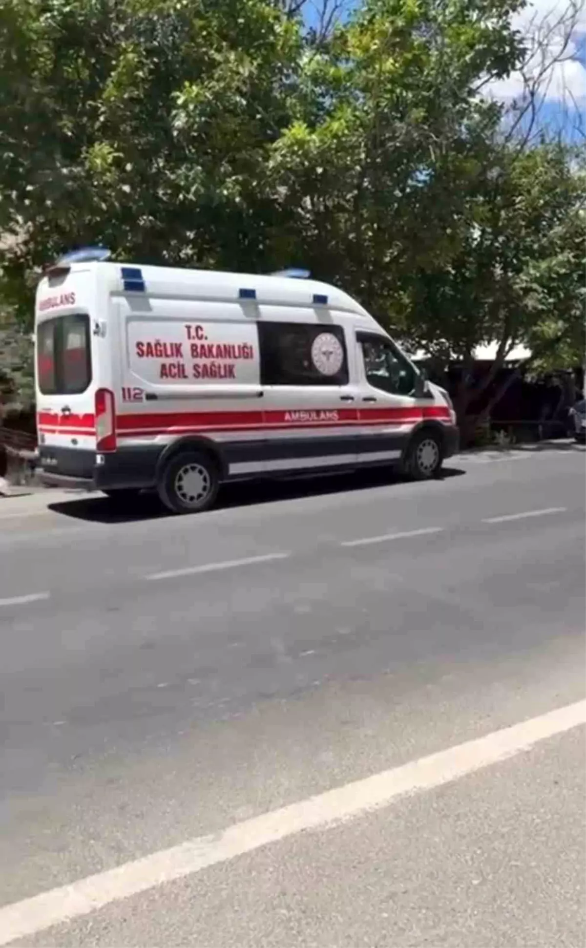 Mardin'de Trafik Kazası: 4 Kişi Yaralandı