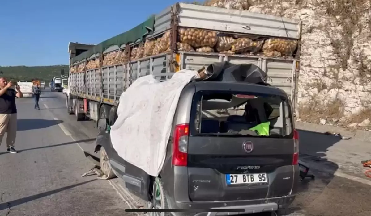 Tarsus'ta Kaza: 5 Kişi Hayatını Kaybetti, 1 Kişi Ağır Yaralı