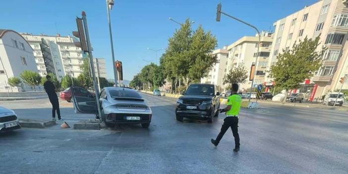 CHP milletvekili Çanakkale'de trafik kazası yaptı!