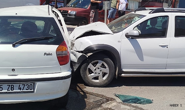 Balıkesir'de Otel Basri yakınlarında meydana gelen trafik kazasında bir kişi yaralandı. - Asayiş