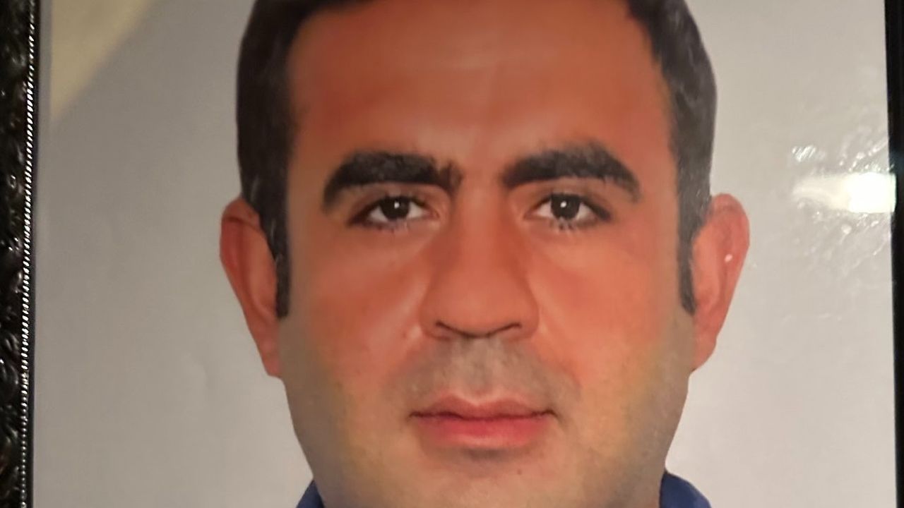 Diyarbakır'da trafik kazasında polis memuru yaşamını yitirdi.