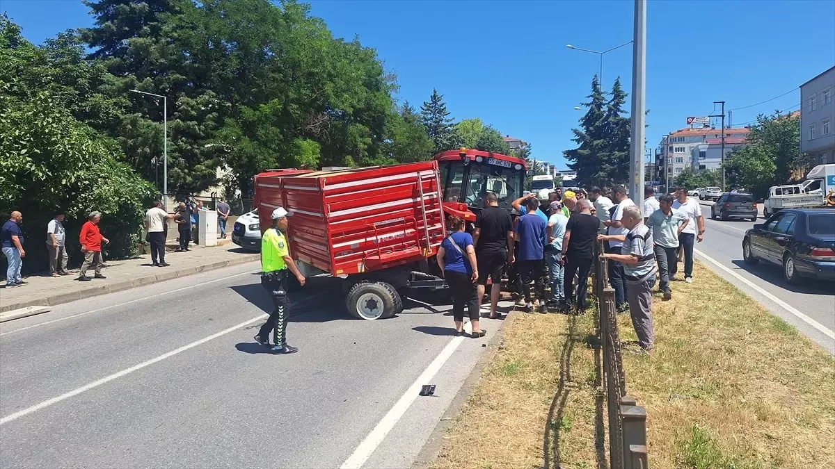 Bafra'da Kaza Olayı: 2 Kişi Yaralı