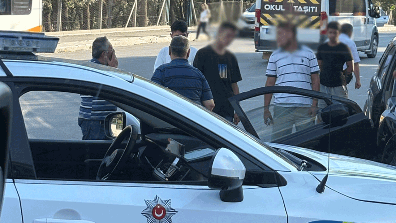Eskişehir'de maddi zararla sonuçlanan bir kaza meydana geldi.