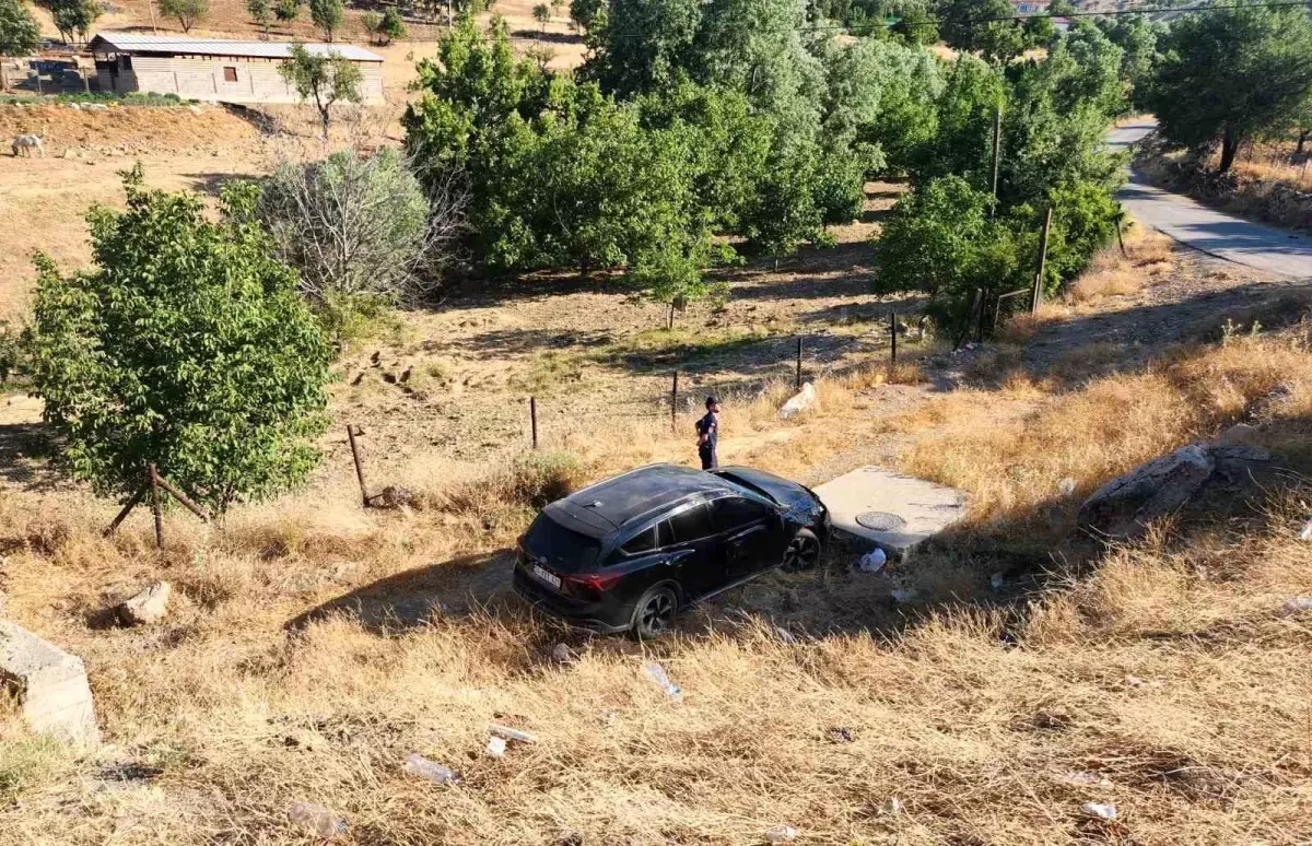 Gölbaşı'nda Trafik Kazası: 3 Kişi Yaralandı