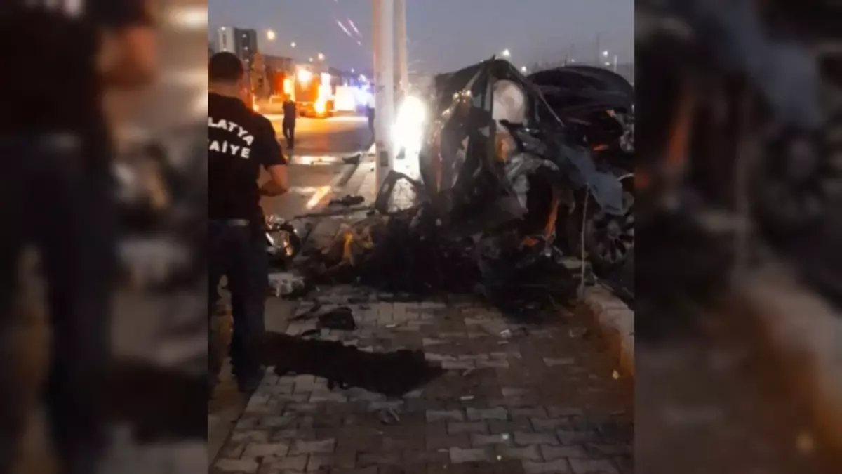Malatya'da meydana gelen trafik kazasında 2 kişi hayatını kaybetti.