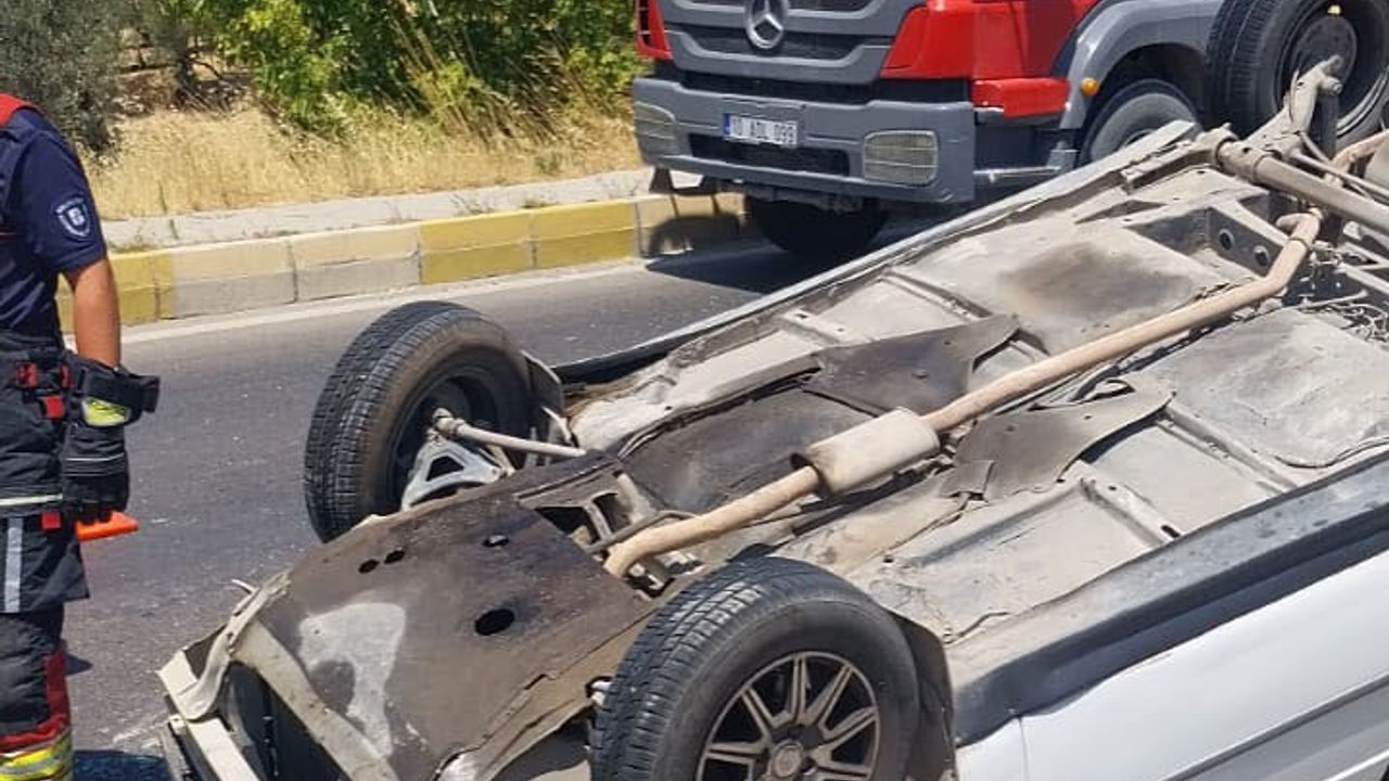 Trafik kazasında 1 kişi yaralı durumda