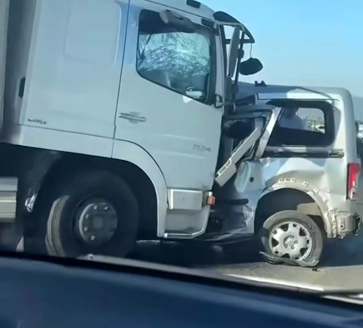 İzmir'de Kaza: Bir Kişi Hayatını Kaybetti