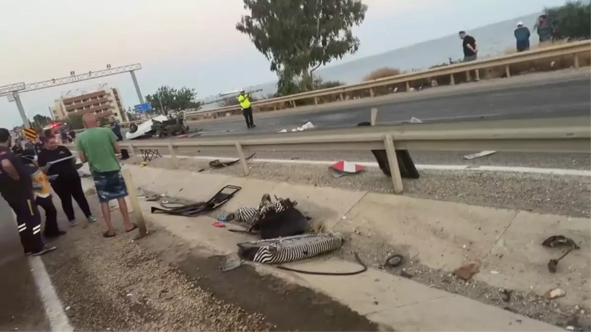 Silifke'de Trafik Kazasında Genç Sürücü Öldü