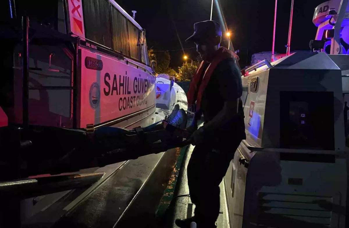 Trafik Kazası Bozcaada'da: Yaralı Hastane Tedavisine Alındı.