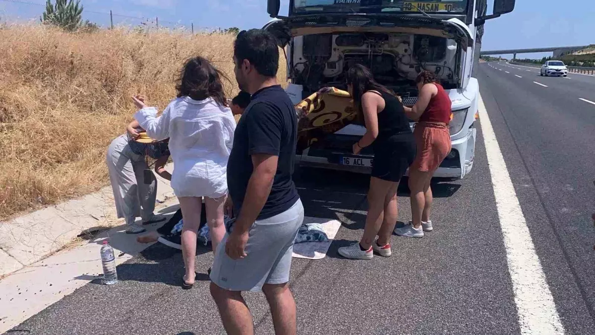 Kırkağaç'ta Kaza Olayı: 4 Kişi Yaralandı