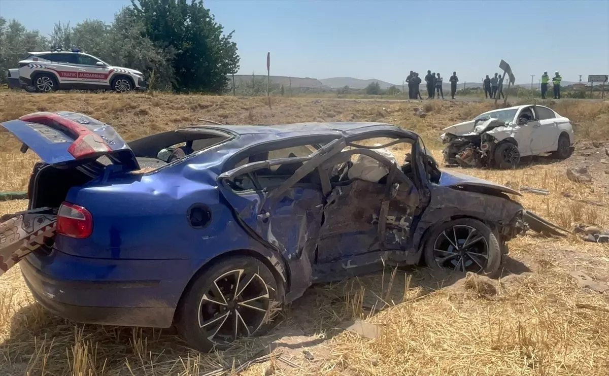 Nevşehir'de Kaza Sonucu 1 Kişi Hayatını Kaybetti, 1 Kişi Yaralandı