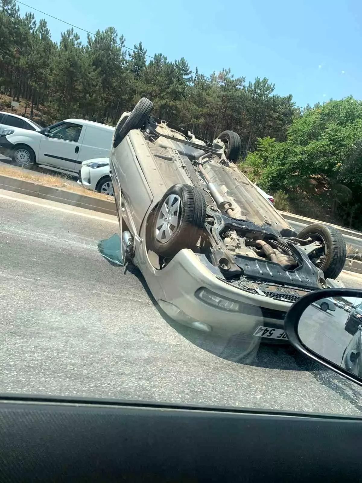Eskişehir'de trafik kazasında 3 kişi yaralandı.