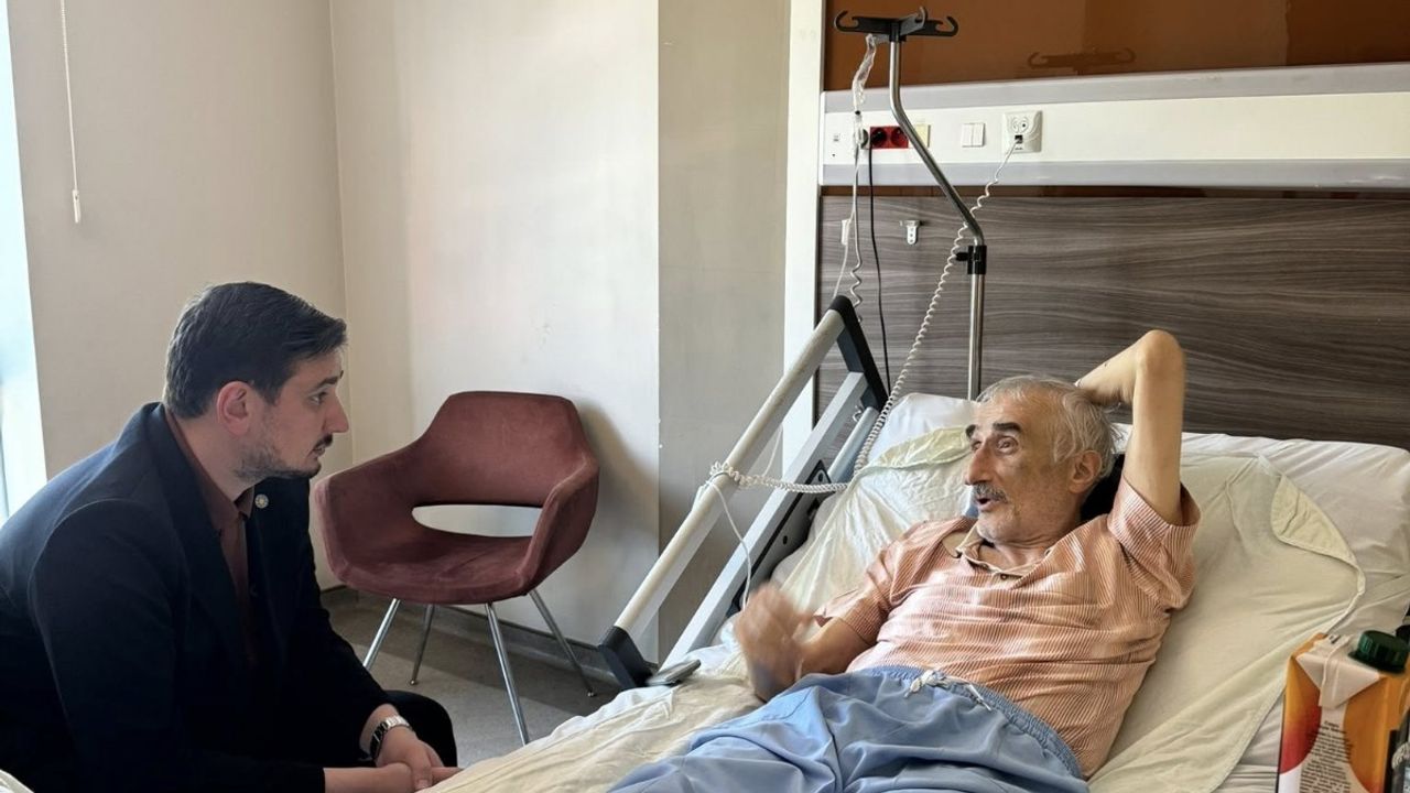 Kazaya karışan Dr. Hüsamettin Atasever'e geçmiş olsun ziyareti yapıldı.