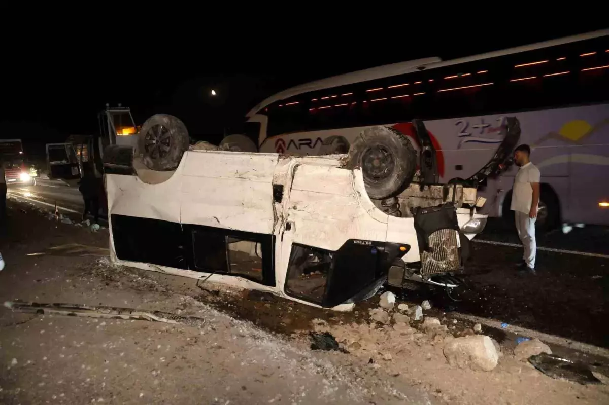 Nevşehir'de Trafik Kazasında 5 Kişi Yaralandı.
