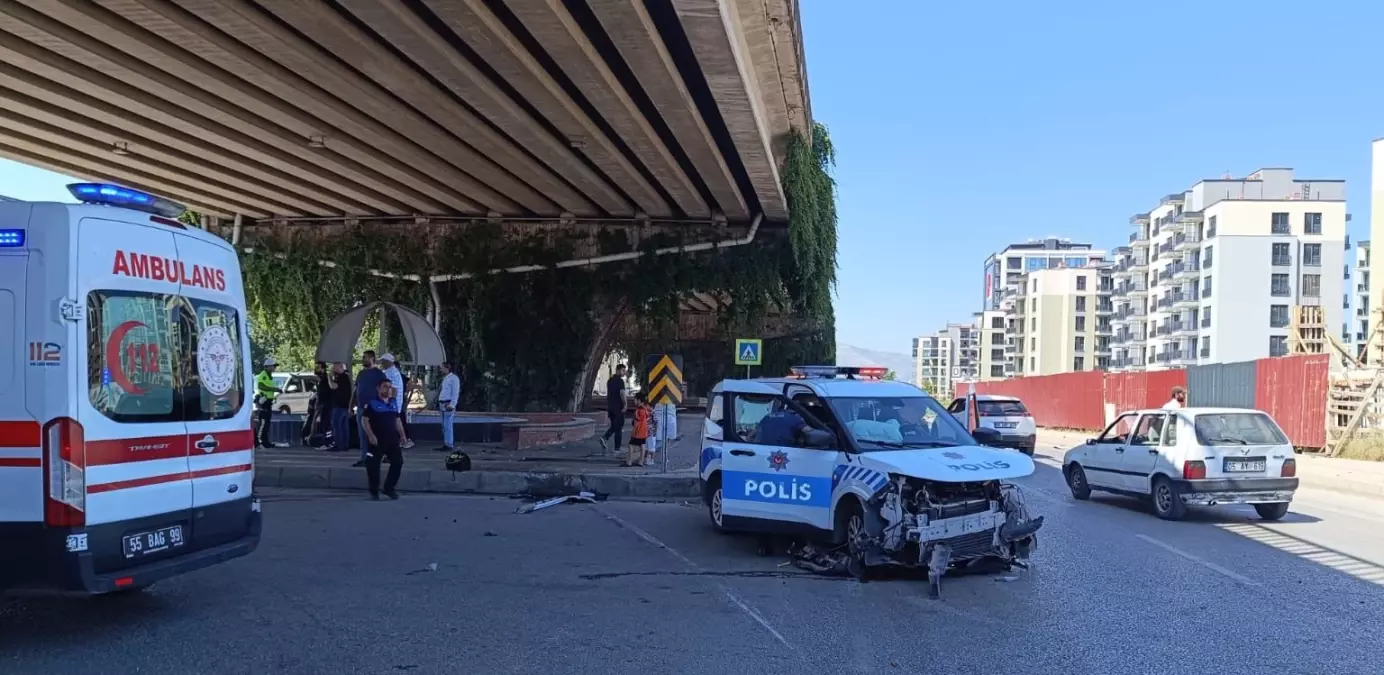 Samsun'da 5 kişinin yaralandığı trafik kazası meydana geldi.