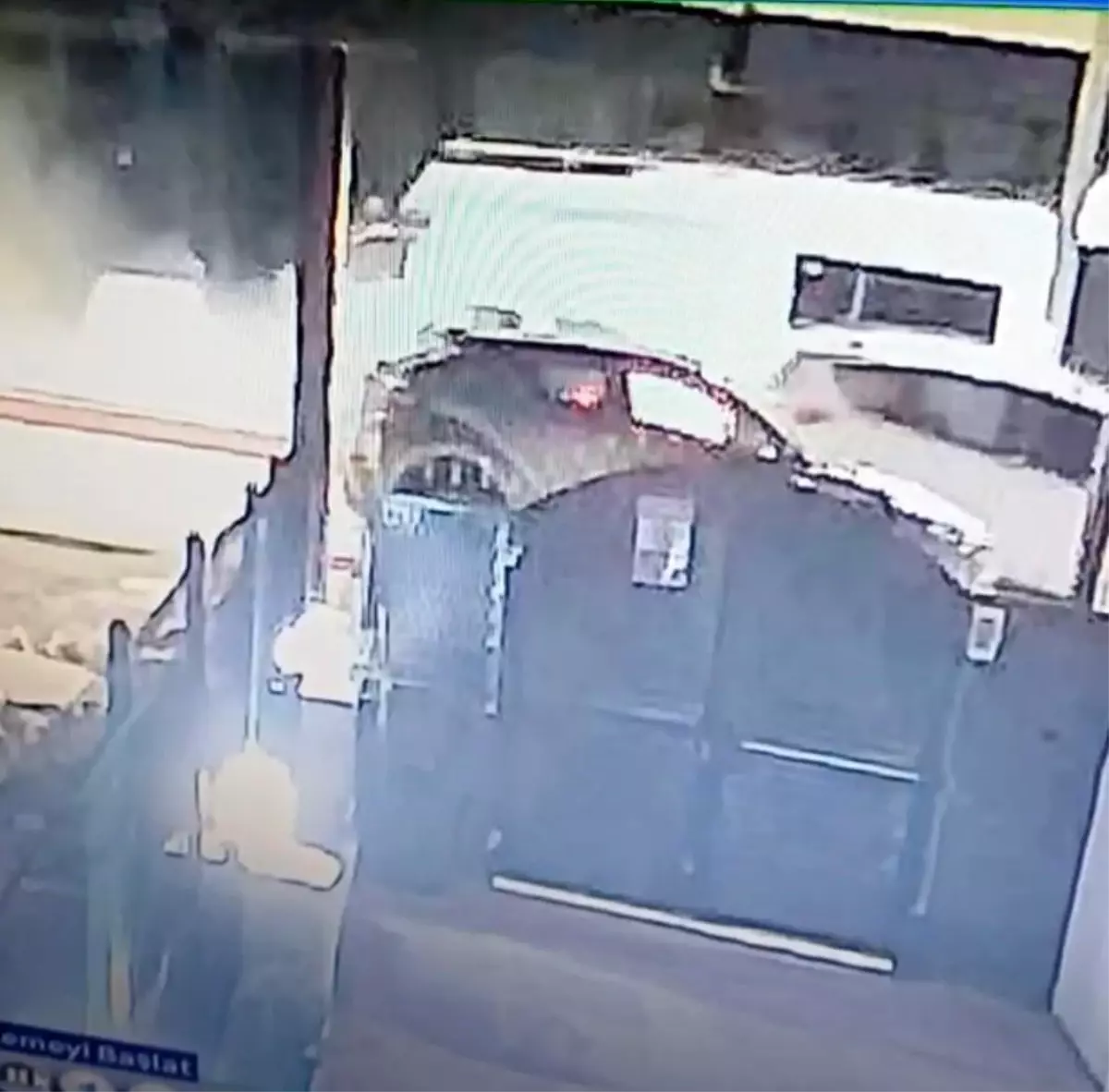 Elazığ'da Trafik Olayı: 3 Kişi Yaralandı
