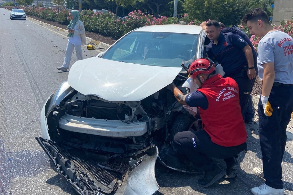 SUSURLUK YOLUNDA KAZA İHBARI