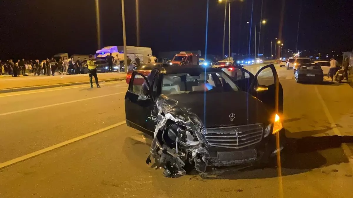 Trafik kazasında Konya'da 3 kişi yaralandı.
