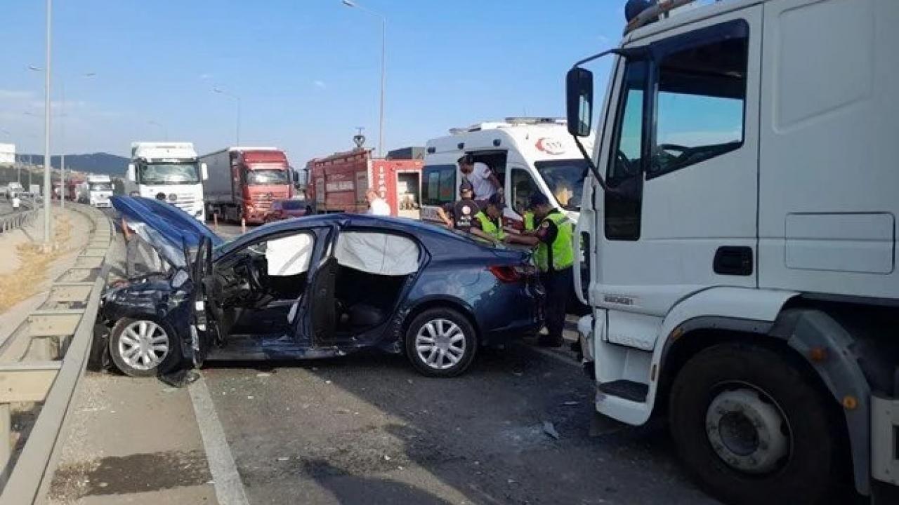 Başkan araç kazasında yaralandı, araç kullanılamaz hale geldi.