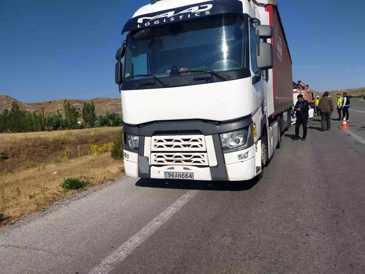 Sivas'ta kaza: Bir ölü, beş yaralı.