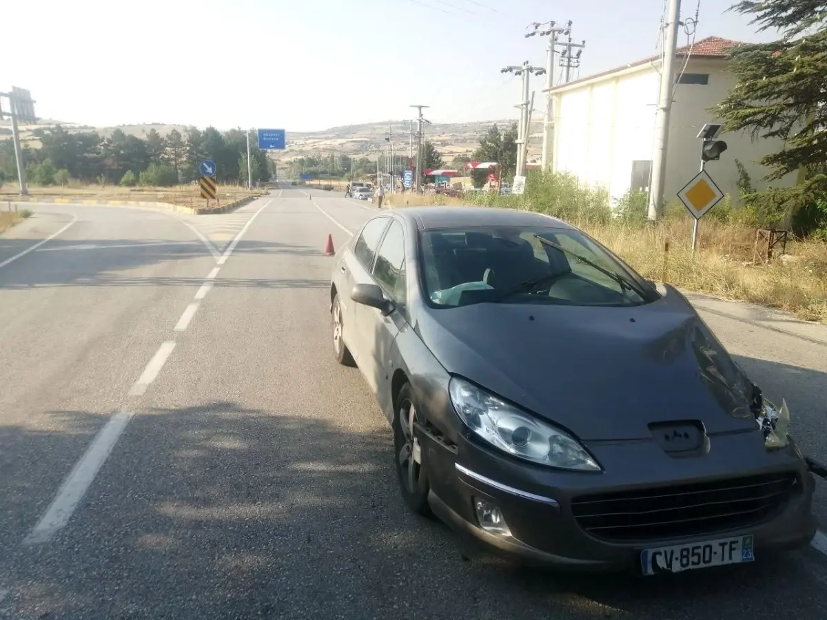 Isparta'da trafik kazasında 1 kişi yaralandı.