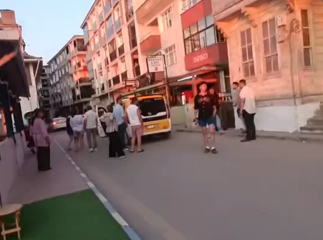 Ayancık’ta maddi zarara yol açan kaza