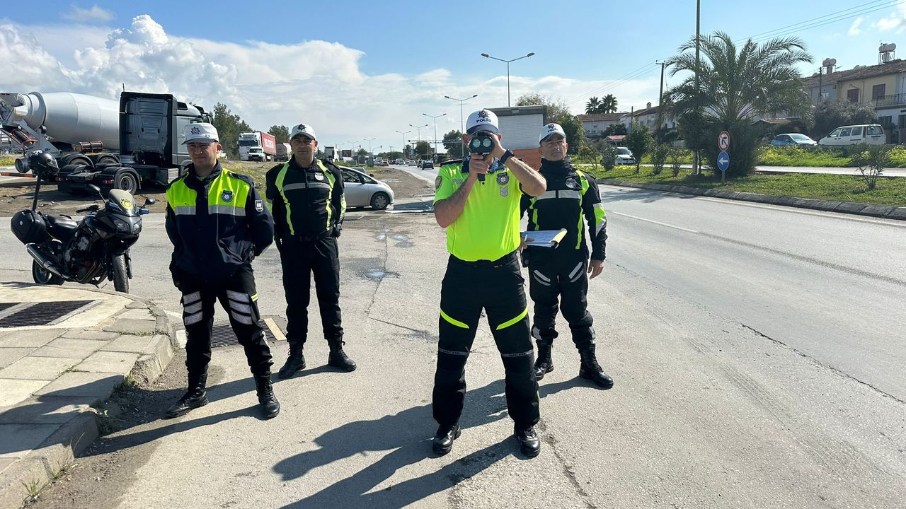 Geçtiğimiz hafta 74 trafik kazası sonucunda 27 kişi yaralandı.