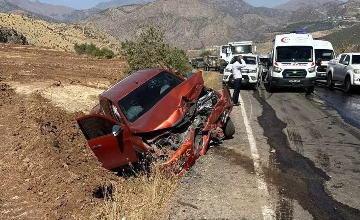 Hakkari'de meydana gelen kaza sonucu 3 kişi yaralandı.
