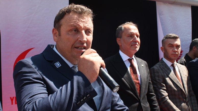 Yeniden Refah Partili belediye başkanı kaza geçirdi.
