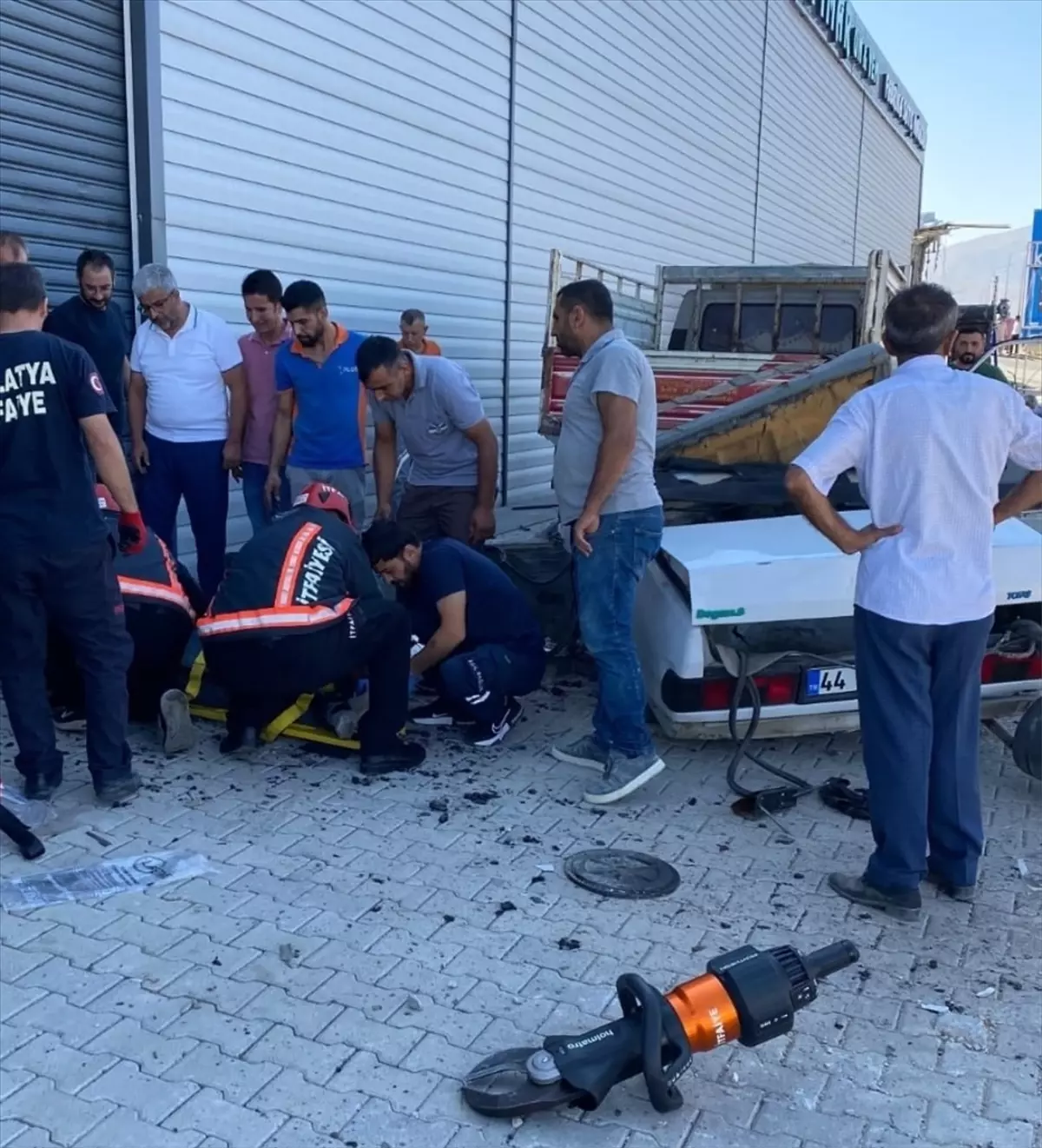 Malatya'da Kaza: 1 Kişi Hayatını Kaybetti, 1 Kişi Yaralandı
