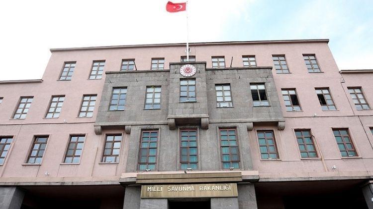 MSB, üzücü haberi verdi: Bir asker şehit oldu.