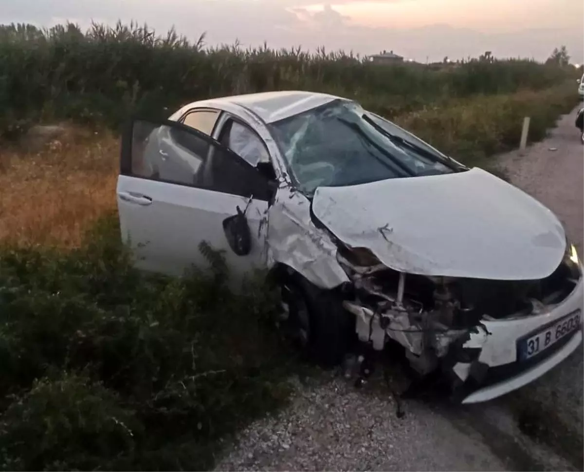 Van'da Trafiğe Karışan Kaza: 6 Kişi Yaralandı.
