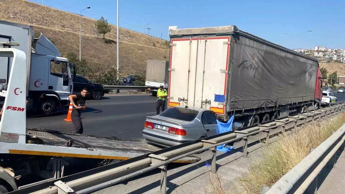 İzmir'de Kaza: Bir Kişi Hayatını Kaybetti, Bir Kişi Yaralandı