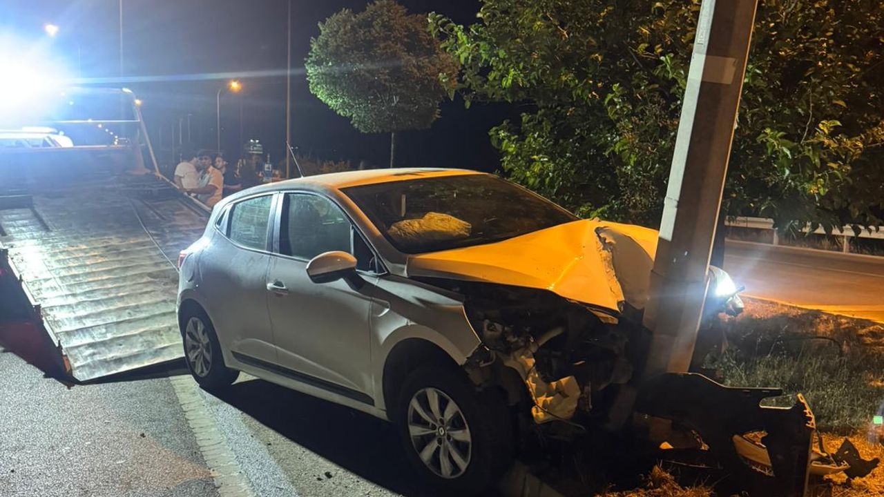 Afyon'da kaza: Aynı aileden 4 kişi yaralı.