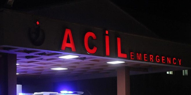 Astsubay, trafik kazasında ağır yaralanarak yaşamını yitirdi.