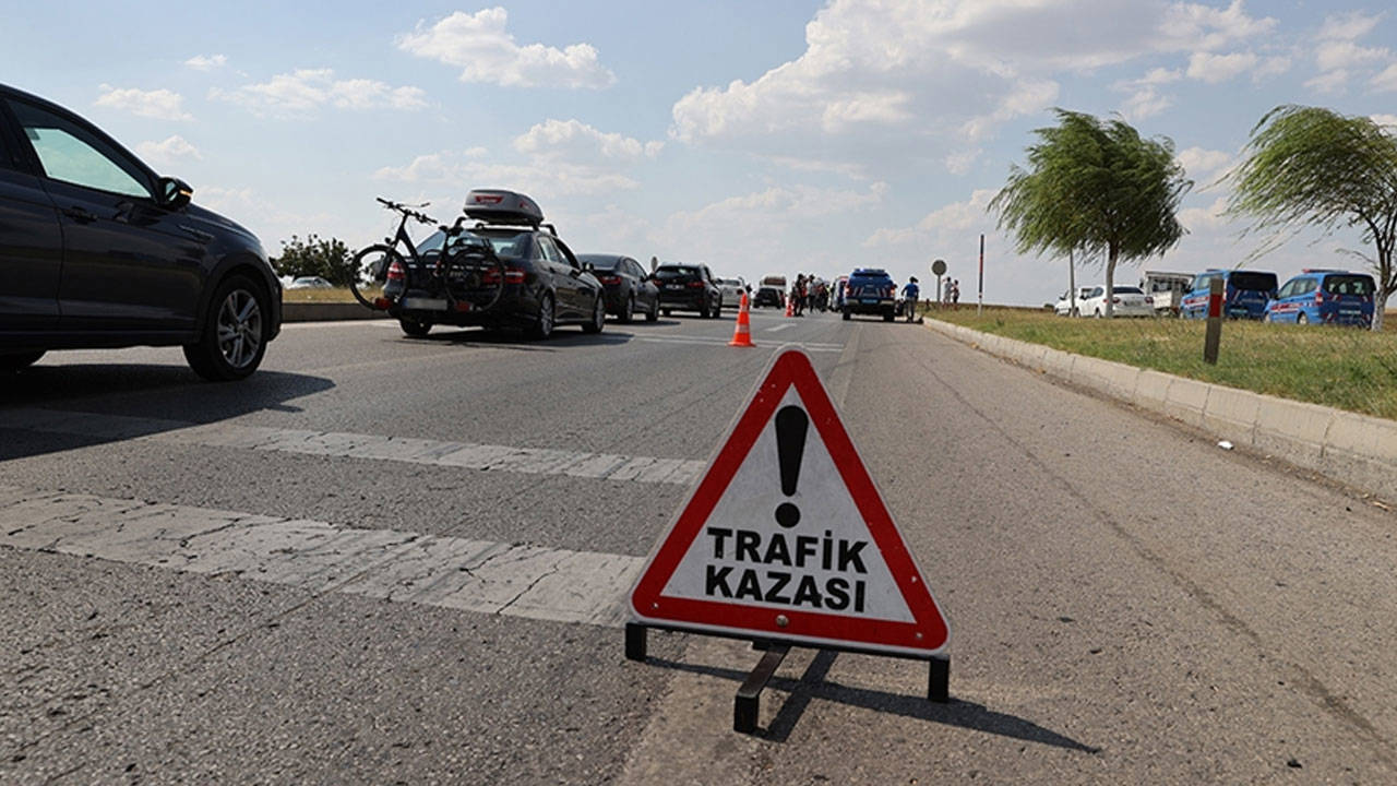 6 Ayda 313 Binden Fazla Trafik Kazası: 1125 İnsan Olay Yerinde Hayatını Kaybetti.