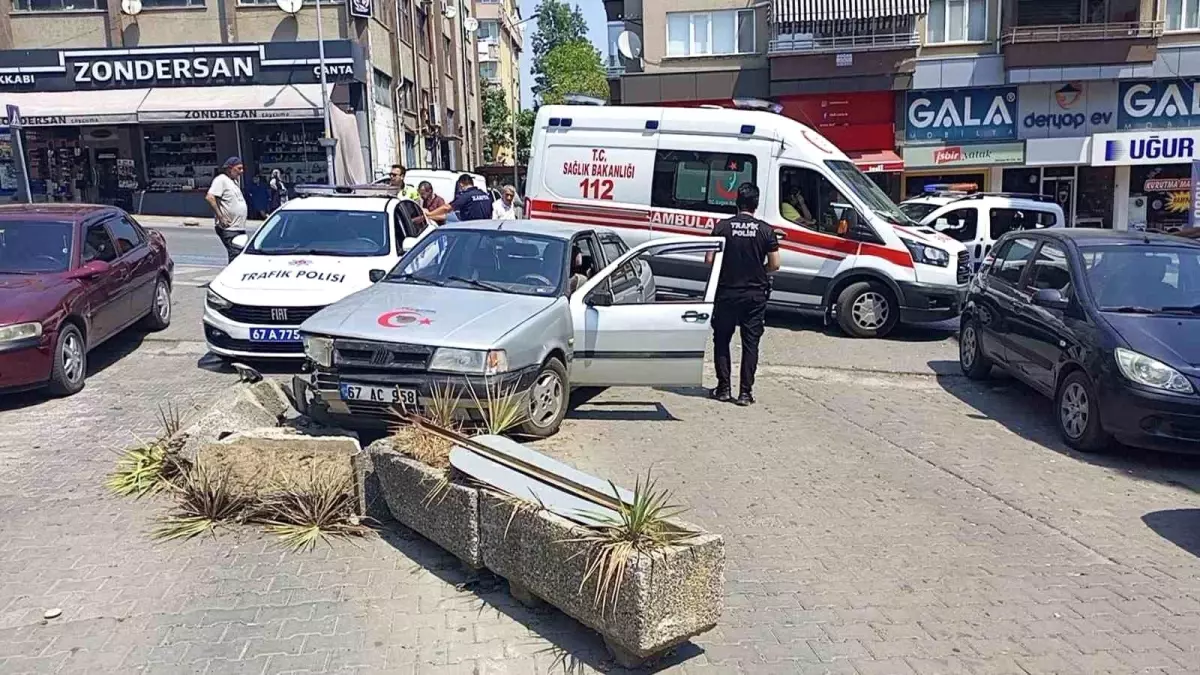 Çaycuma'da Trafik Kazasında Yaya Yaralandı.