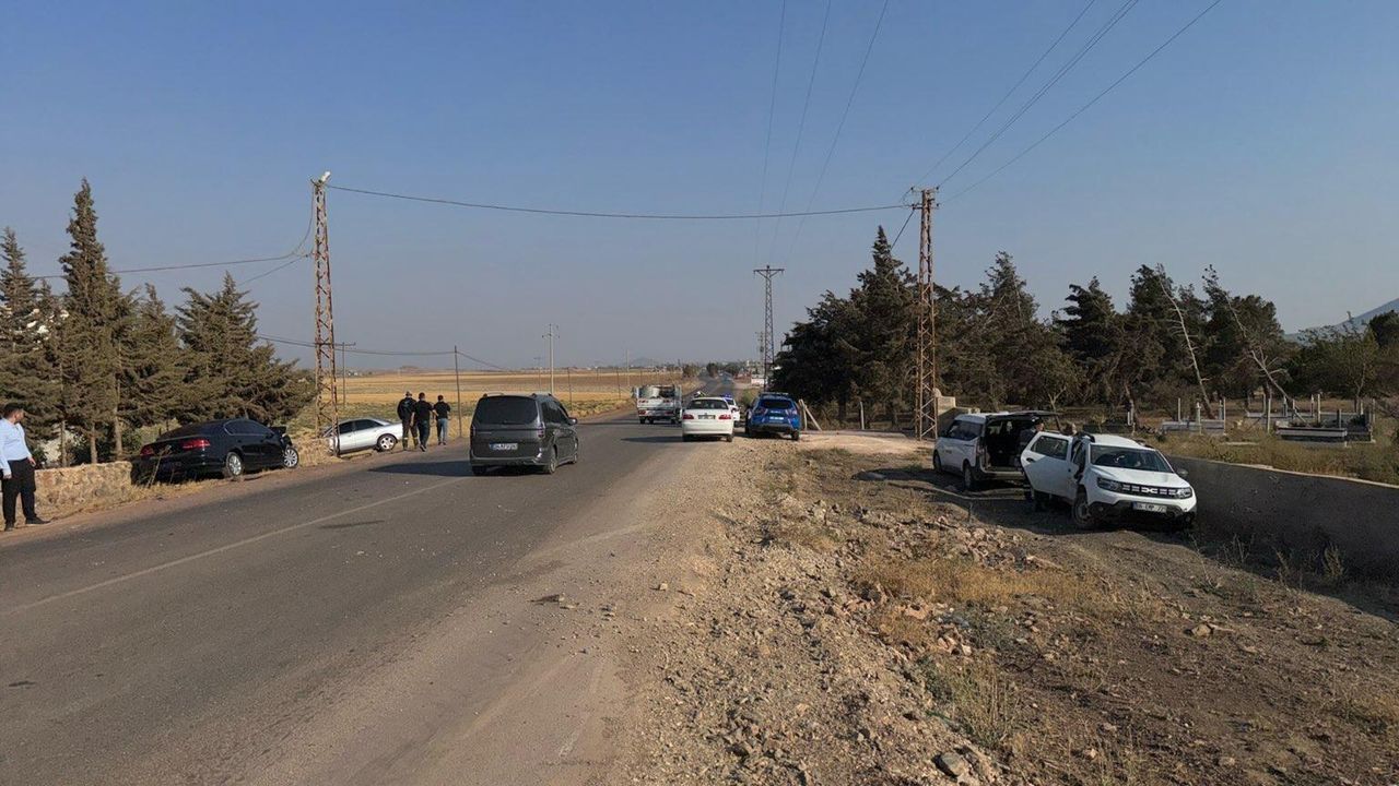 Gaziantep'te endişe veren kaza! 4 kişi yaralandı.