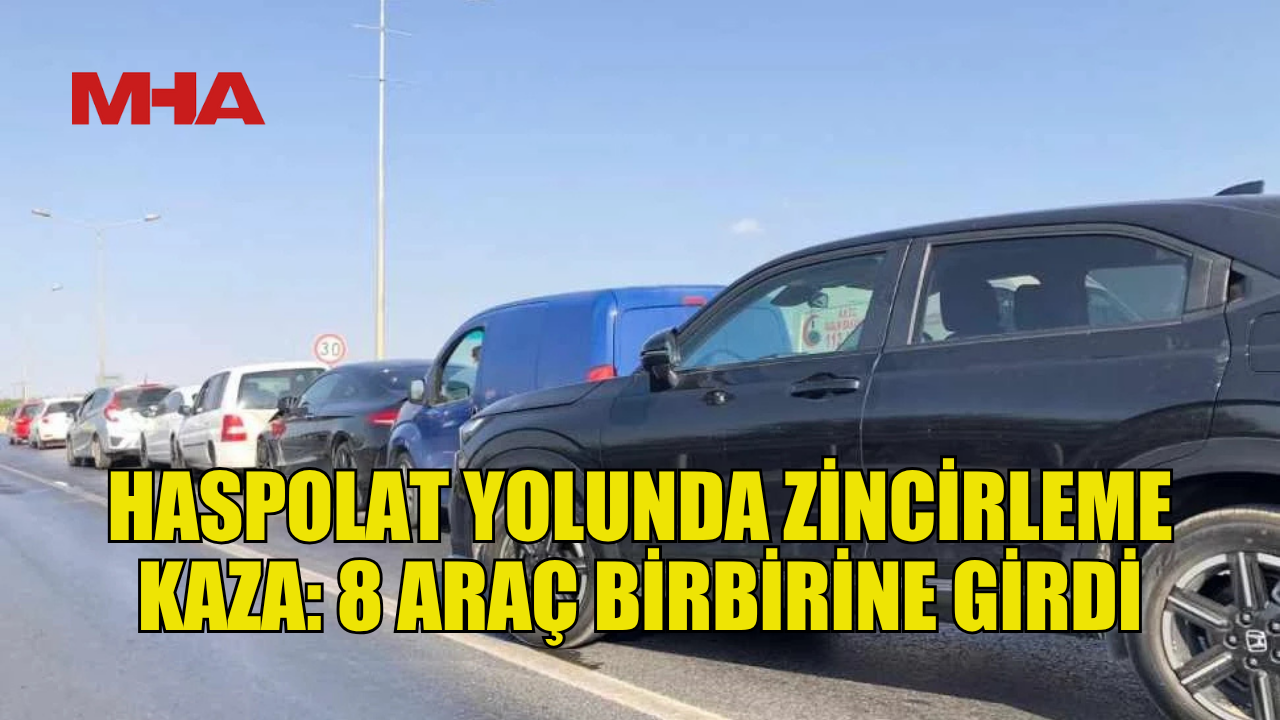 LEFKOŞA'DA 8 ARAÇ ÇARPIŞTI