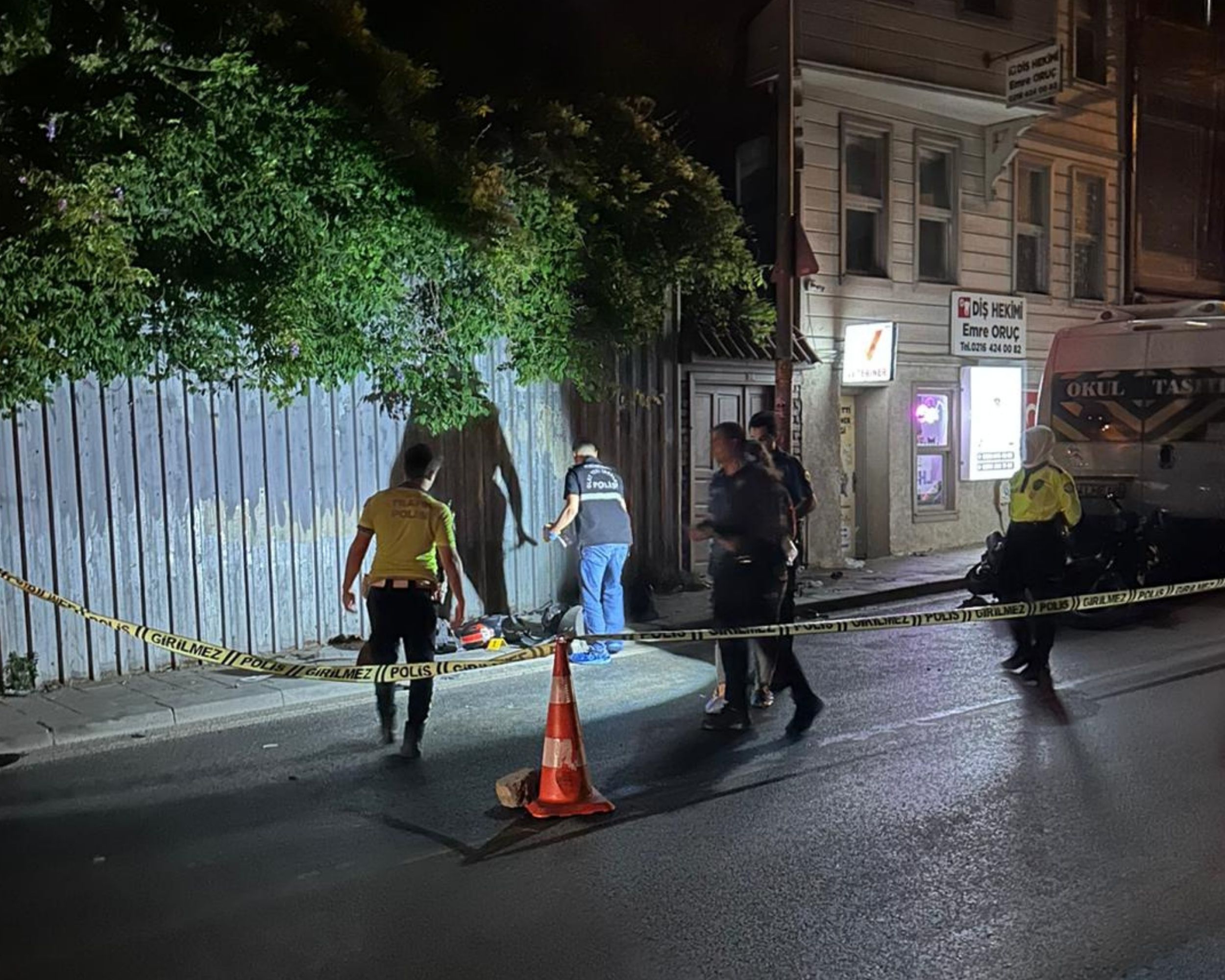 Beykoz Yalıköy'de motosiklet ve minibüs kaza yaptı… 1 kişi hayatını kaybetti.
