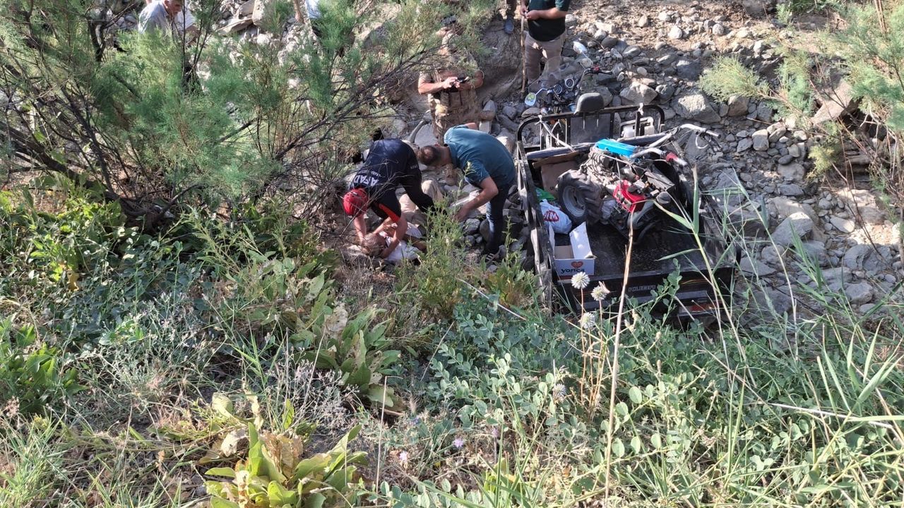 Hakkari'de meydana gelen trafik kazasında bir kişi yaralandı.