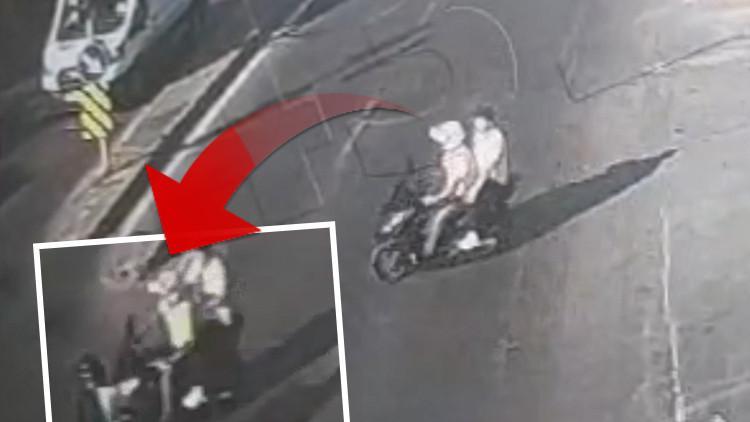İstanbul'da can alıcı kaza güvenlik kamerasında! Motorlar çarpıştı.