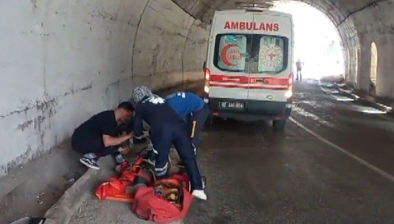 Tunceli'de tünelde meydana gelen kaza, bir kişinin yaralanmasına sebep oldu.