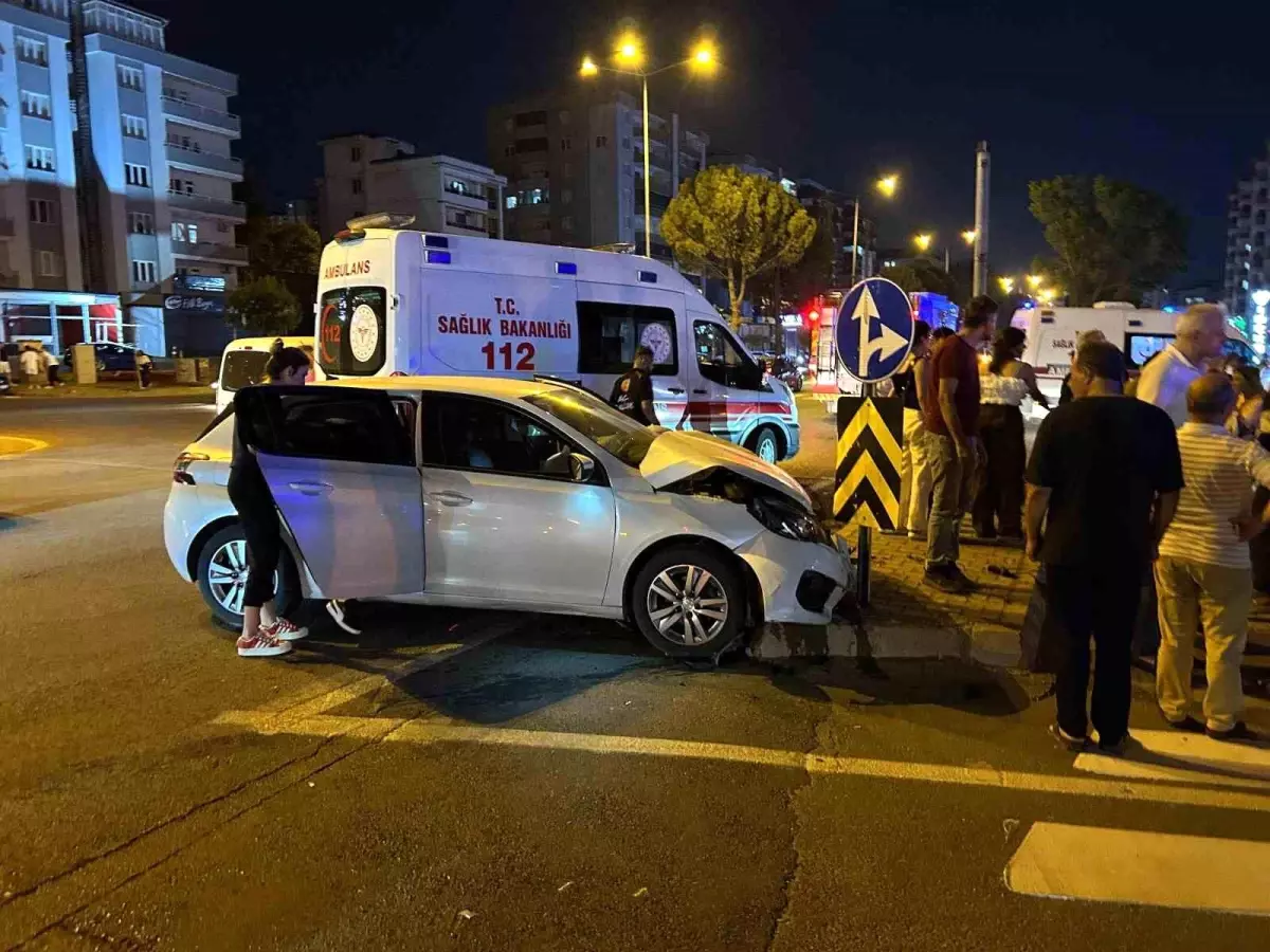 4 kişi yaralı: K. Maraş'ta Trafik Kazası