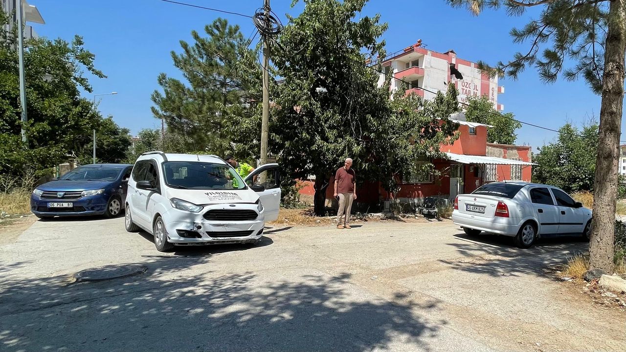 Afşin'de kaza: 1 kişi yaralı durumda.
