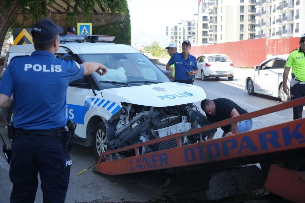 Samsun'da temmuzda trafik kazalarında 3 kişi hayatını kaybetti, 878 kişi yaralandı.