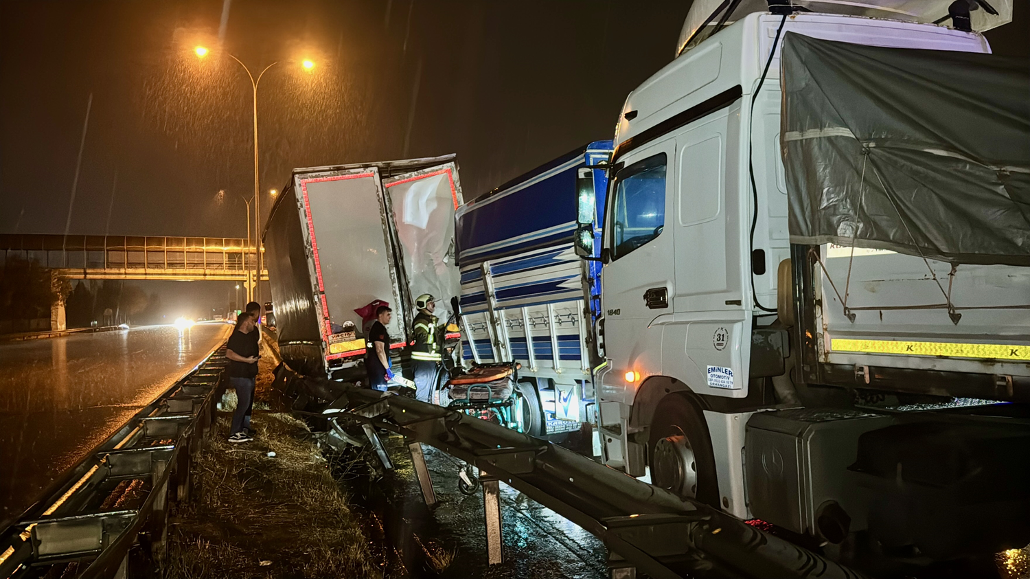 Çayırova'da zincirleme kaza: 1 ölü