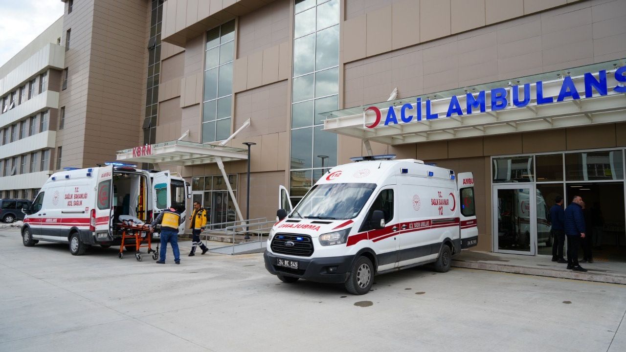 Refahiye'de kaza: 1 kişi kayb oldu, 3 kişi yaralandı.