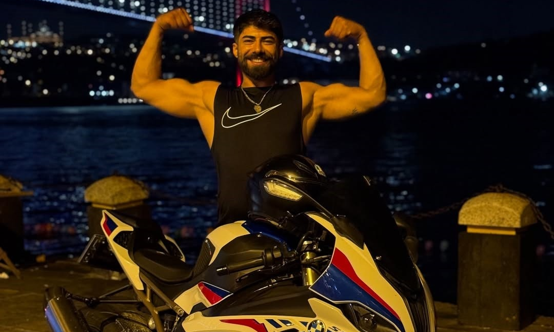 Sosyal medya fenomeninin ölümü motosiklet kazasında - Son Dakika Haberleri